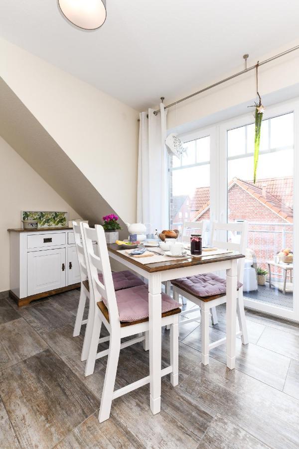 Ferienwohnung Kiebitz ドルヌマージール エクステリア 写真
