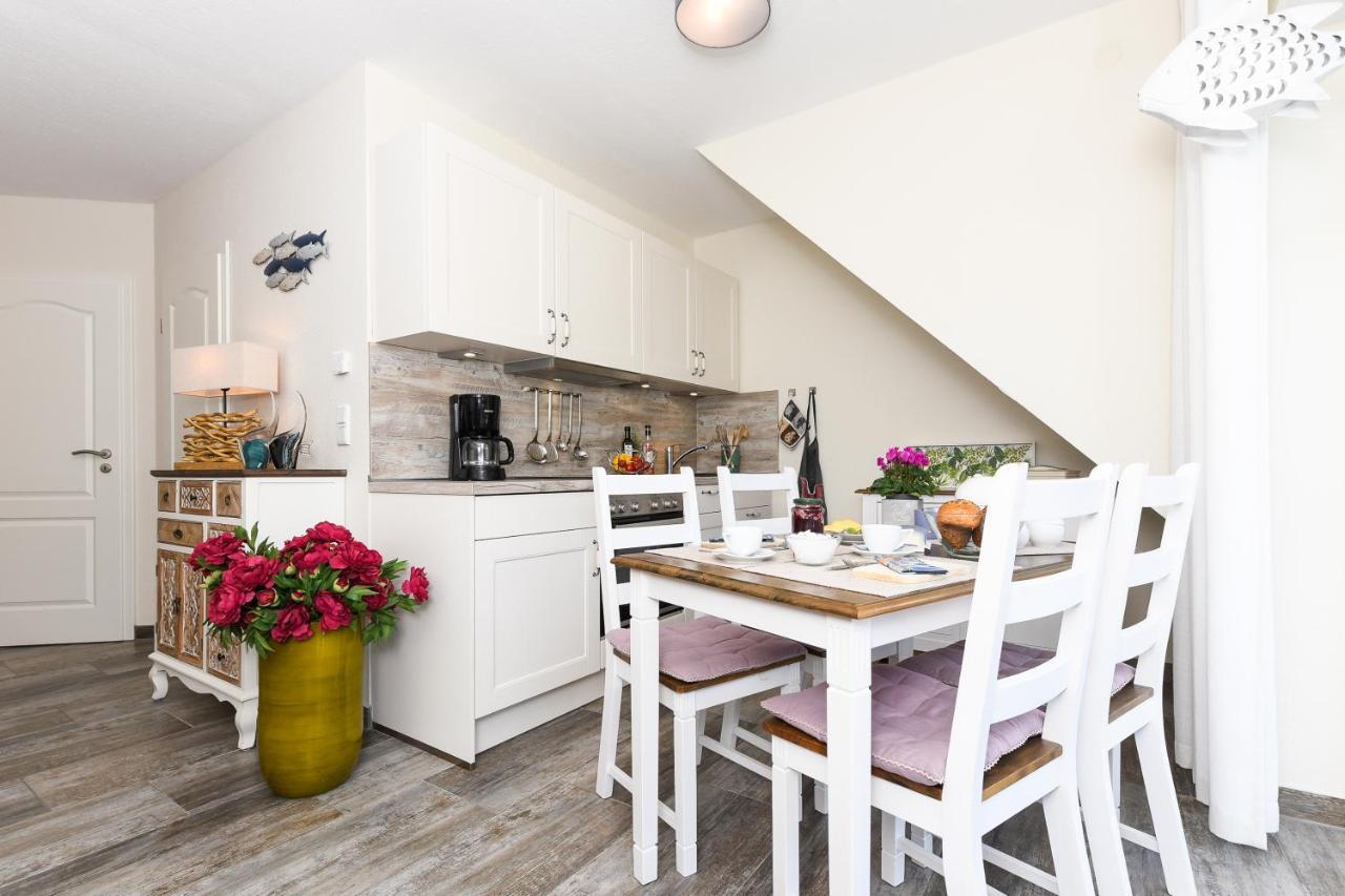 Ferienwohnung Kiebitz ドルヌマージール エクステリア 写真